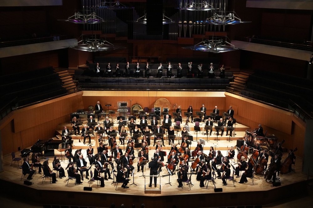 Man with Limp Wrist Man with Limp Wrist